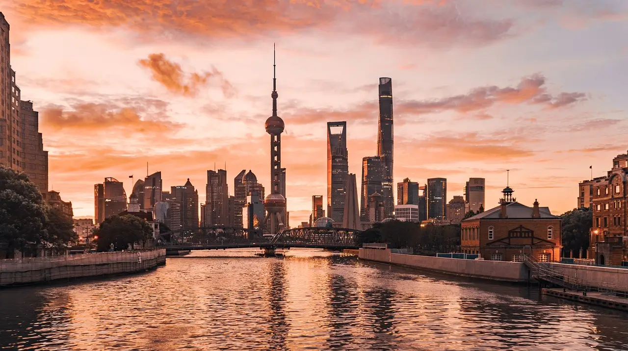 CHINA | Paris do Oriente: Uma Jornada de Luxo EM XANGAI